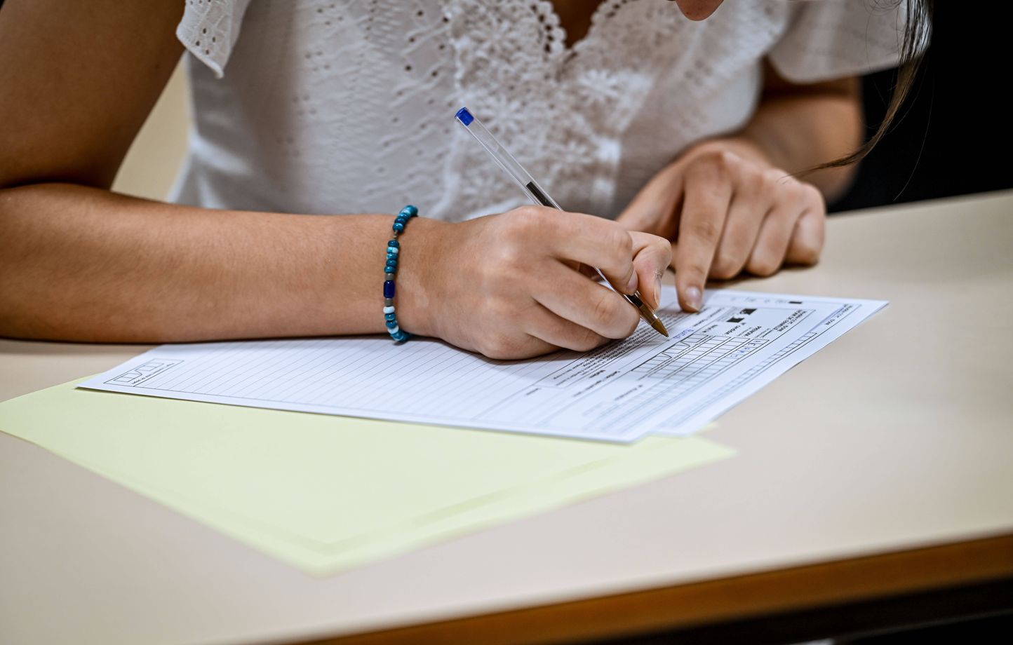 Día D para alumnos de primer grado con francés, cuidado con la ortografía Día D para alumnos de primer grado con francés, cuidado con la ortografía
